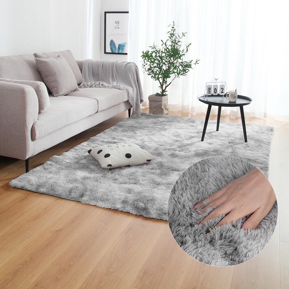 Fluffy carpets